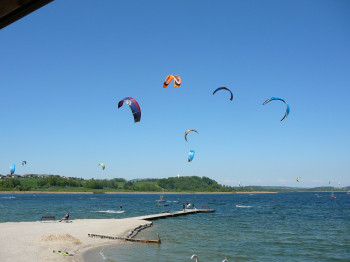 Kiten beim Strandbad Seekirchen