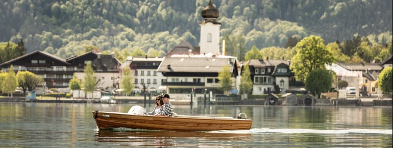 Mit Elektrobooten kann man auch allein über den See schippern.