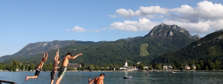 Die Qual der Wahl zwischen elf Strandbädern hat man am Wolfgangsee.