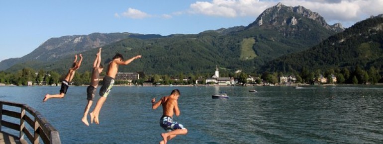 Die Qual der Wahl zwischen elf Strandbädern hat man am Wolfgangsee.