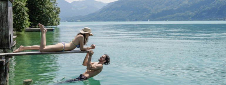 Rund um den See verteilt gibt es sowohl öffentliche als auch private Badeplätze.