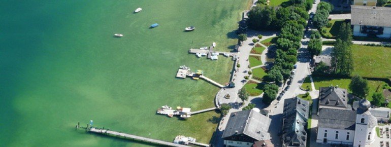 Blick auf den Ort Strobl am Wolfgangsee