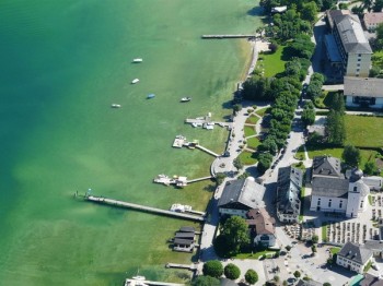 Blick auf den Ort Strobl am Wolfgangsee