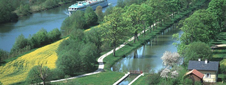 Alter Kanal in Essing