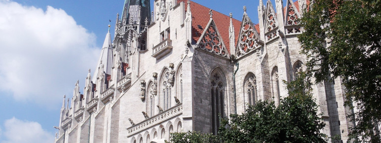 Marienkirche im Sommer