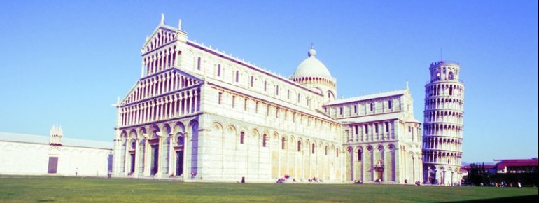 Die Piazza dei Miracoli in Pisa