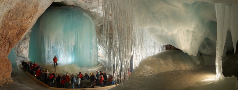 Die größte Eishöhle der Welt: die Eisriesenwelt Werfen