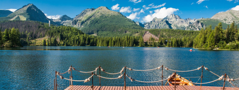 Tschirmer See inmitten der Hohen Tatra