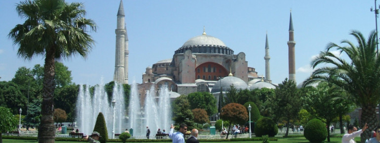 Die Haga Sophia ist ein Wahrzeichen Istanbuls.