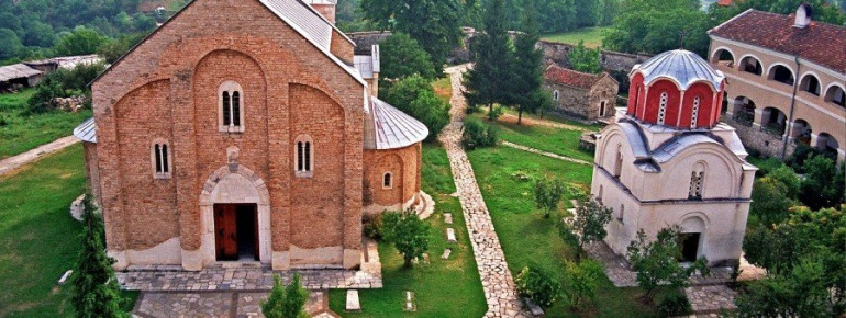 Das Kloster Studenica gehört zu den wichtigsten Sehenswürdigkeiten des Landes.