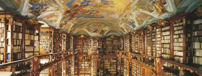 Die Klosterbibliothek im Chorherrenstift St. Florian bei Linz.