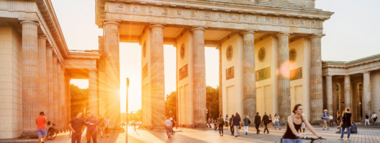 Das Brandenburger Tor ist das kulturelle Wahrzeichen von Berlin.